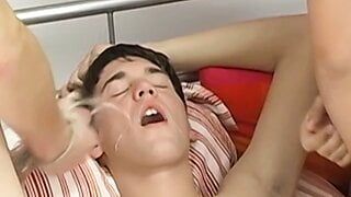 Twinks Kevin Grey and Devin have group sex